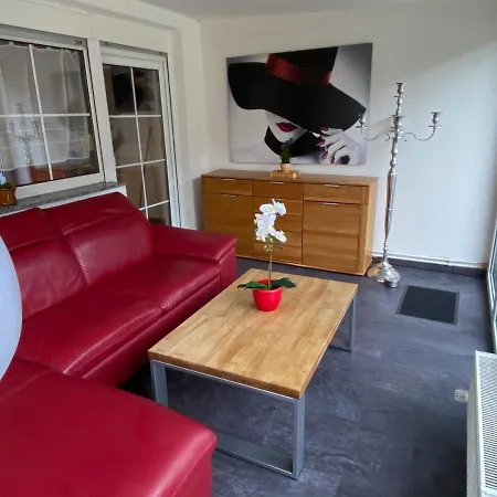 Ferienhaus Stilvolles Mit Garten Für 6 Personen