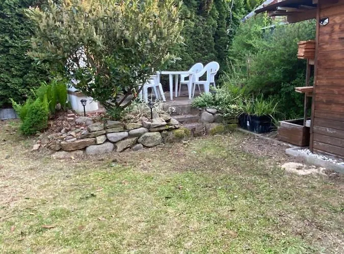 Stilvolles Mit Garten Fuer 6 Personen Дом отдыха *